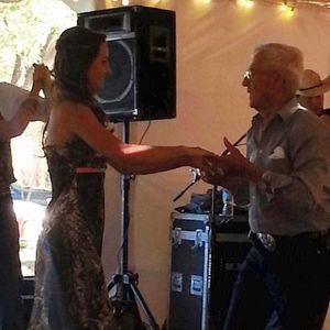 Meet your Posher, Taylore